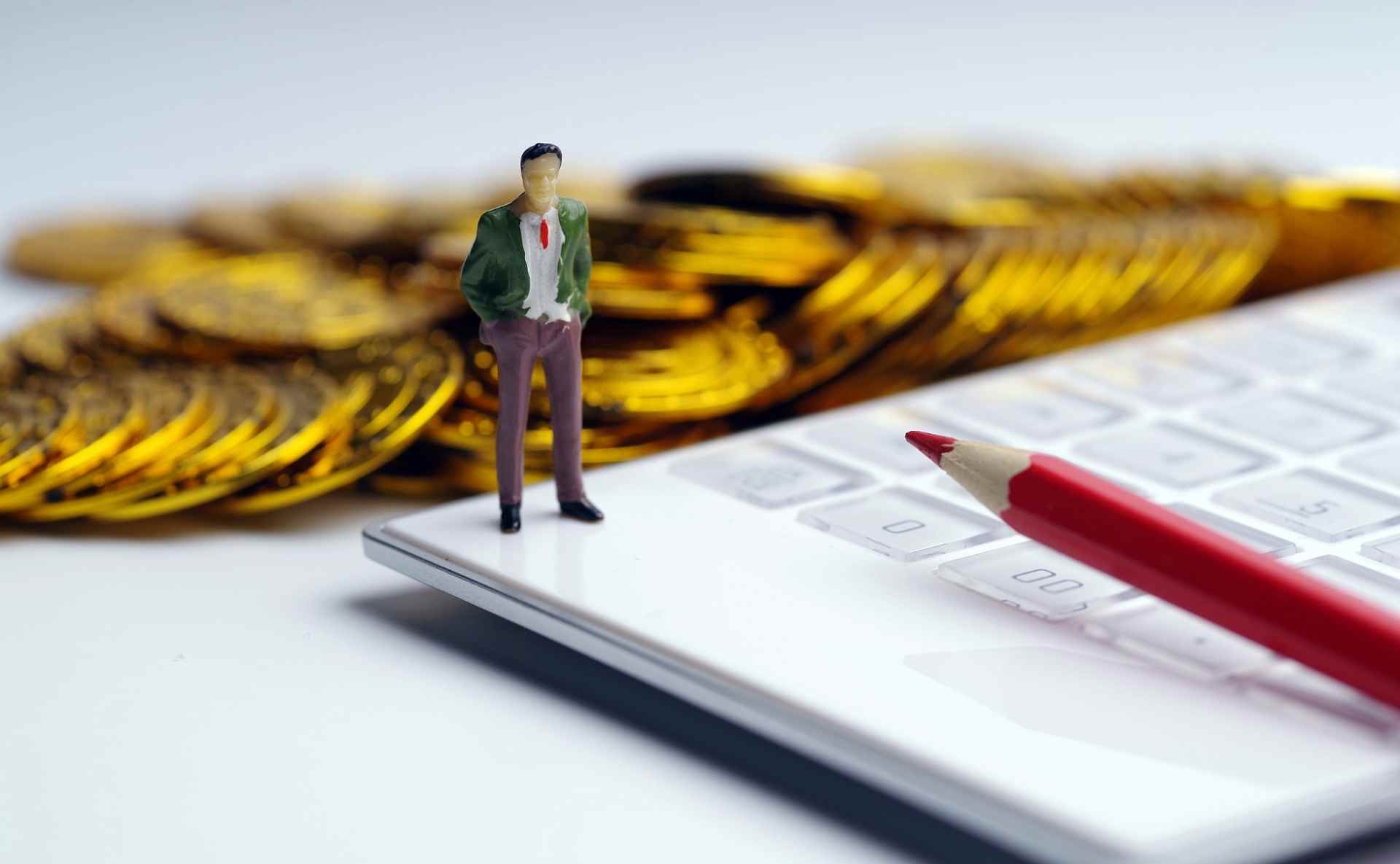 固收权益冷热不均 公募下半年发行“跟着需求走”