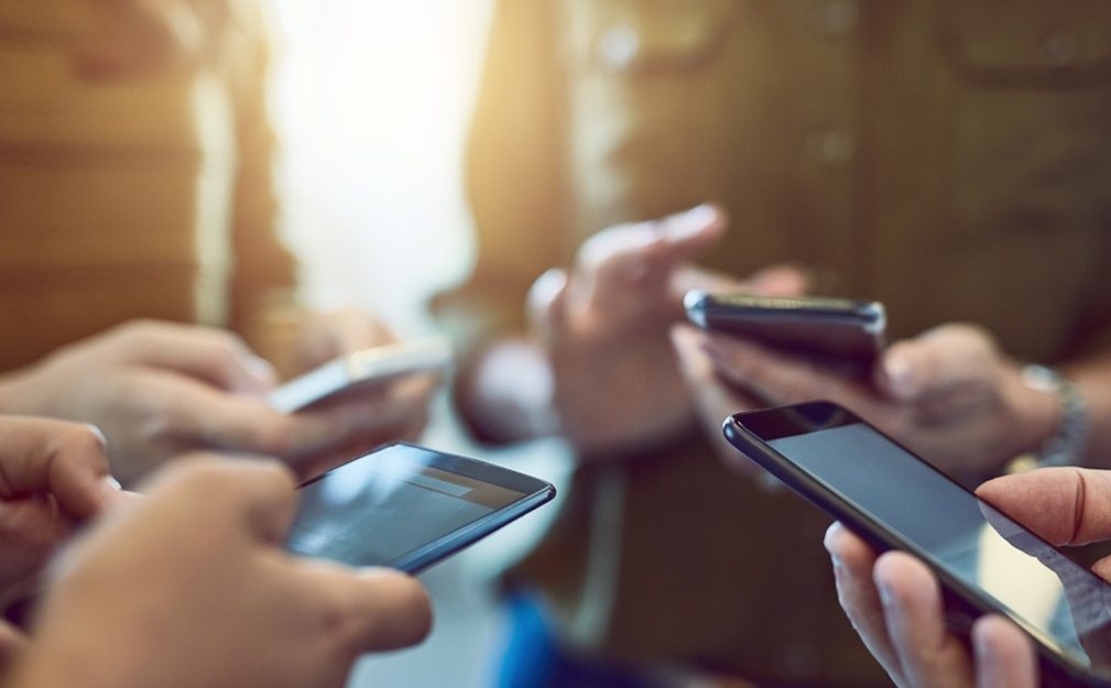 5月国内手机出货量2080.5万部 5G手机占85.3%